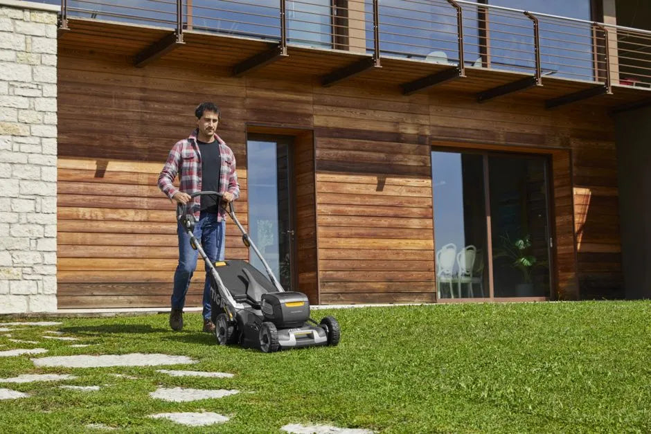 STIGA Twinclip 950e V Cordless Lawn Mower