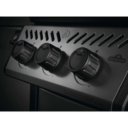 Napoleon Freestyle 365 Gas Grill