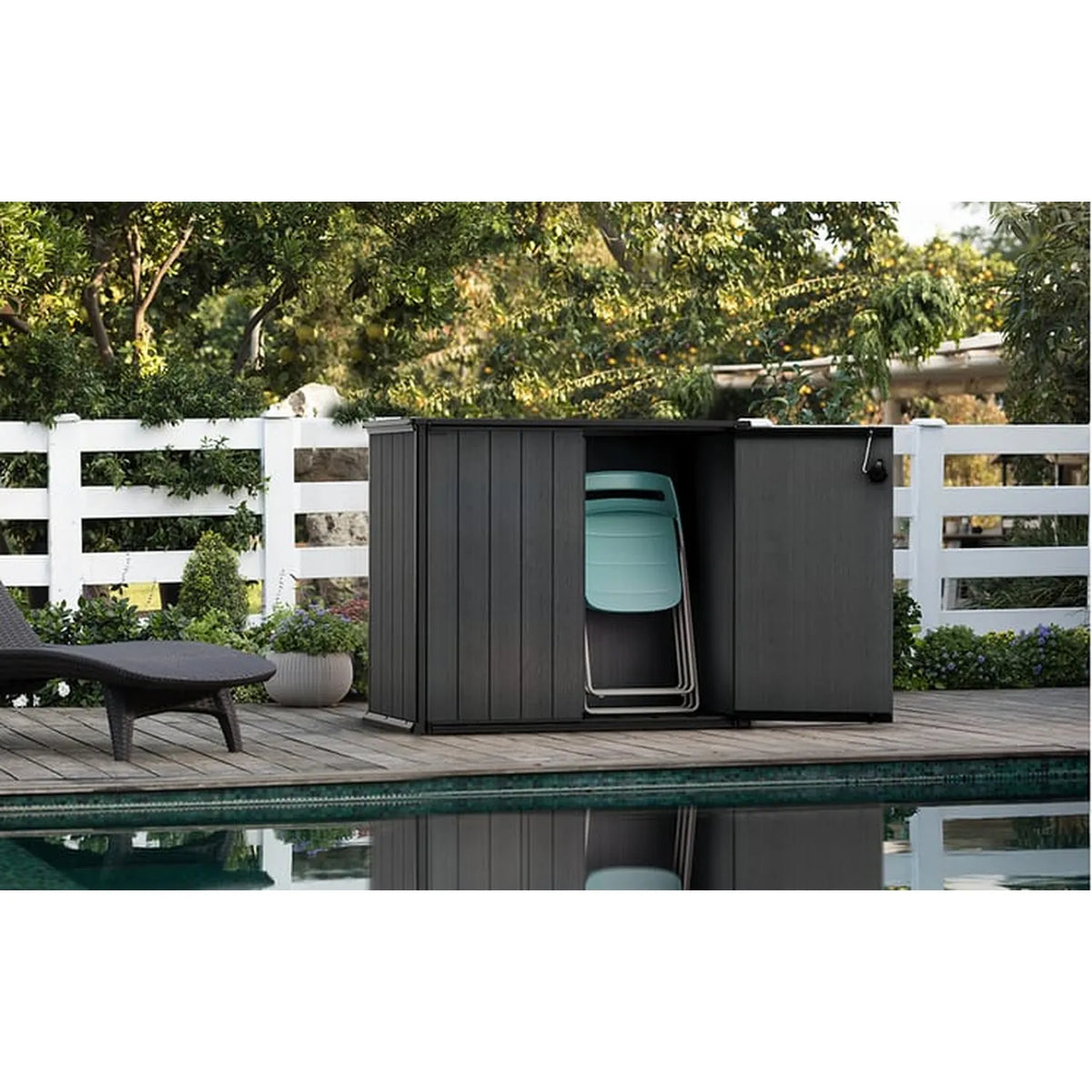 Keter Cortina Bella 4′ x 2′ Plastic Vertical Storage Shed