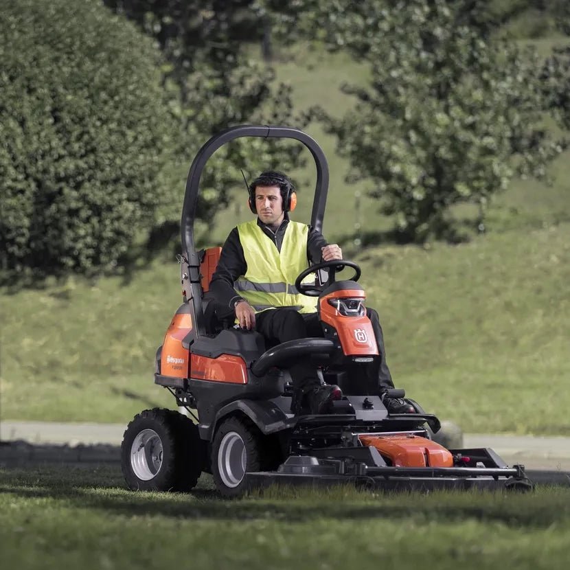 Husqvarna P 524X EFI Ride-On Mower